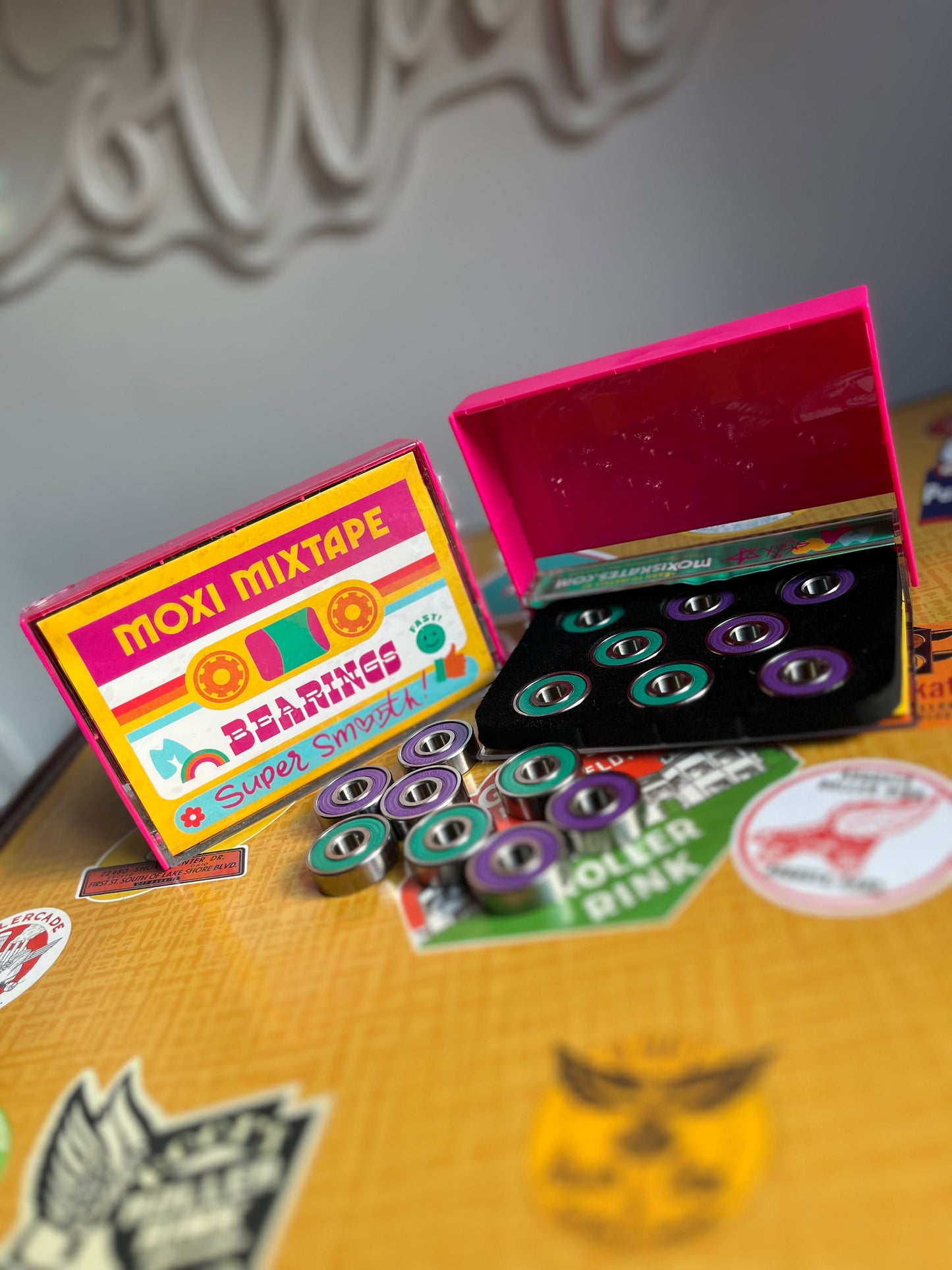 MOXI MIXTAPE BEARINGS (16 PACK)