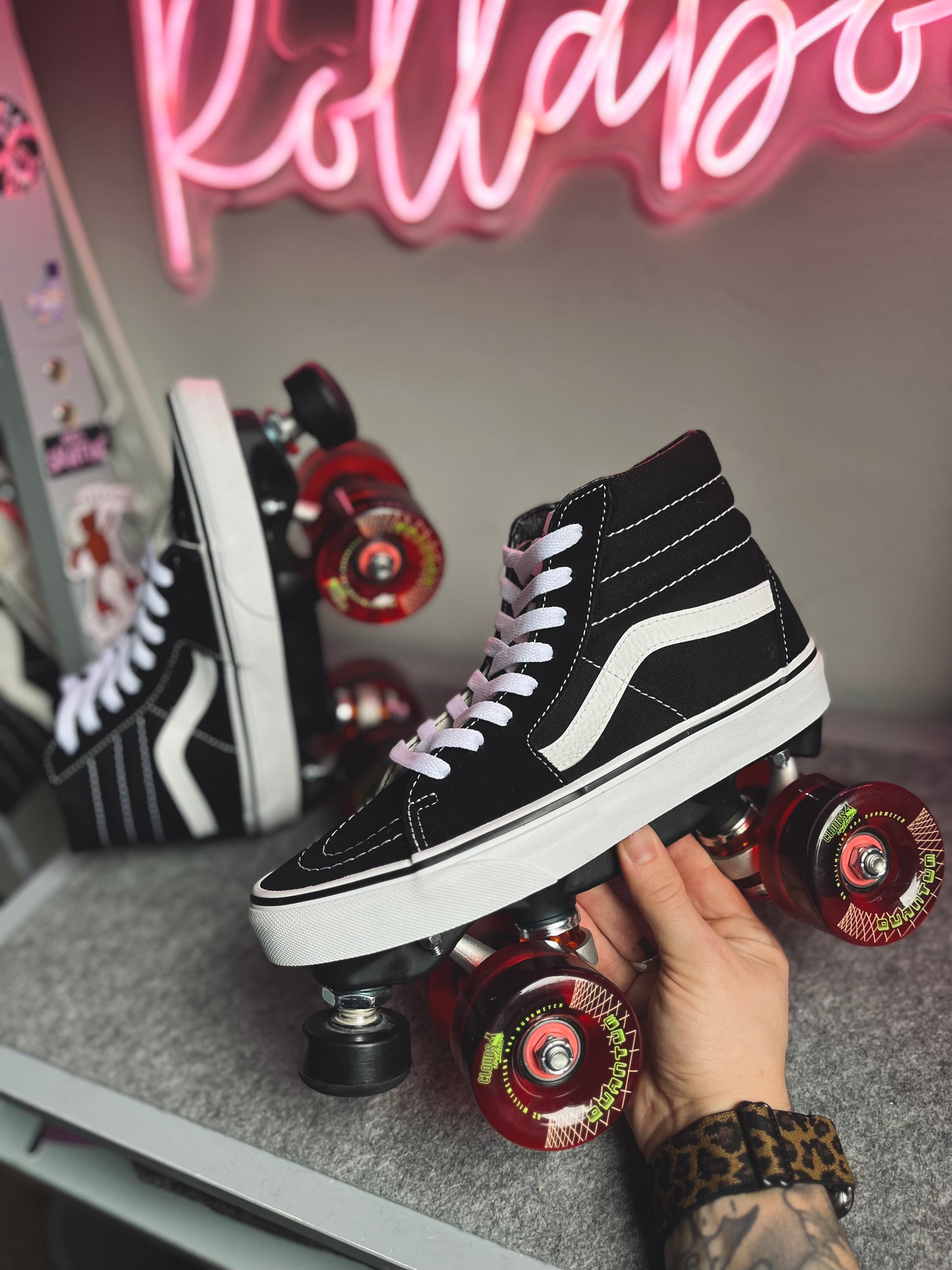 Classic Vans Sk8 Hi Roller Skates SIZE UK 4.5 and 9.5